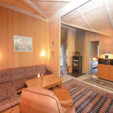 Beautiful Home In Vaeggerlose With Sauna בית נופש Bøtø By