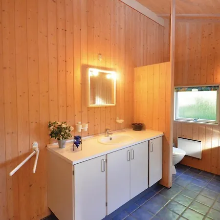 Skovaeblevej Bøtø By