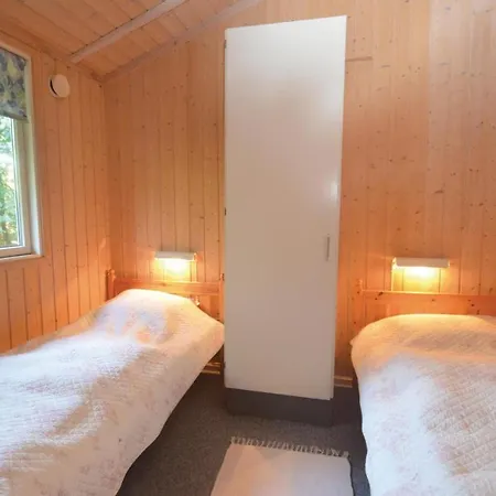 Holiday home Lovely In Vaeggerlose With Kitchen *