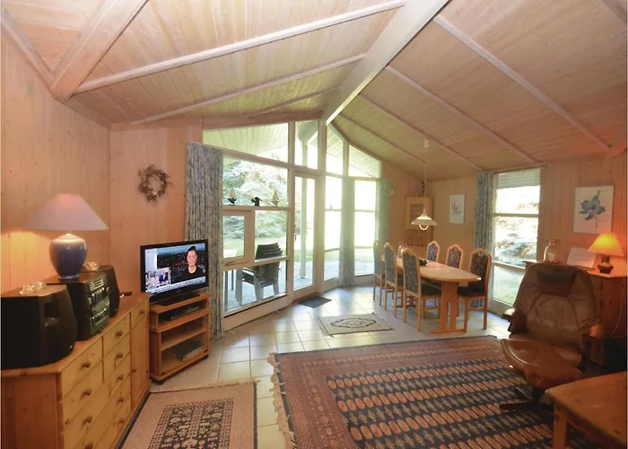 Skovaeblevej Bøtø By